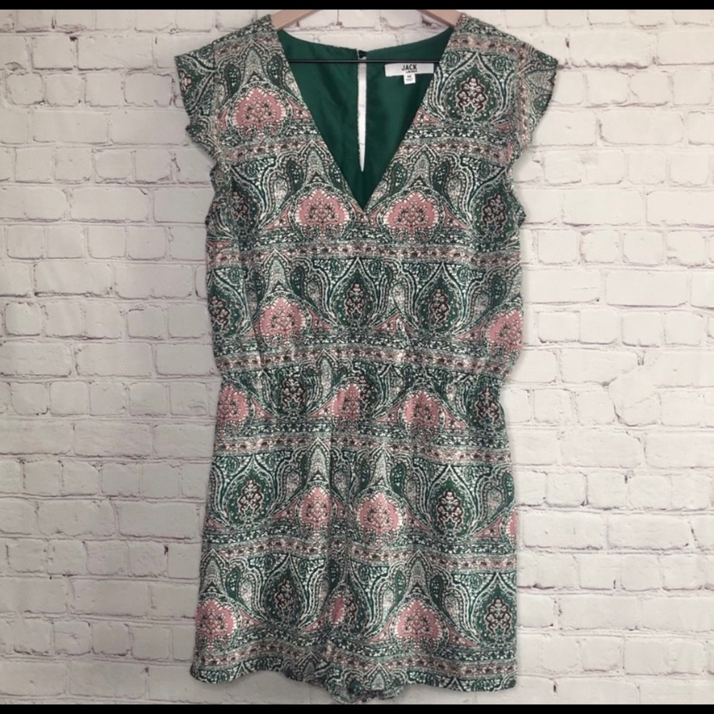Beautiful romper by Jack by BB Dakota. Paisley pattern, size medium. Like new